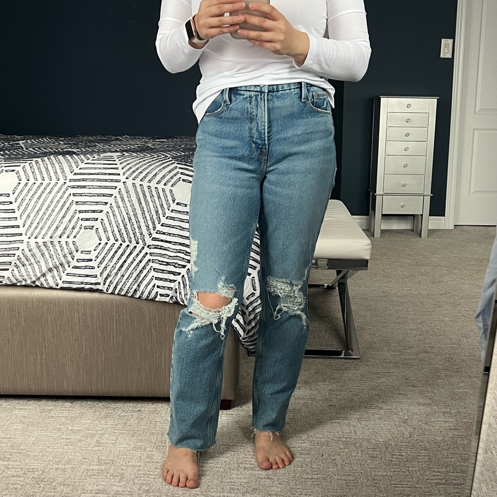 Good American Good Icon Crop Jeans - Picture 10 of 11